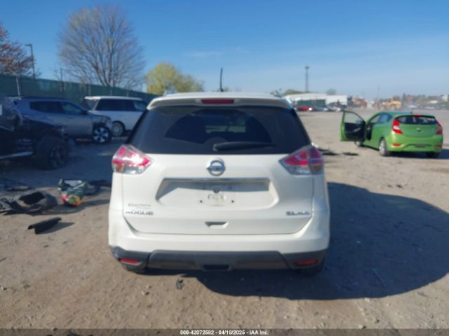 5N1AT2MV4FC888333 Nissan Rogue Sl