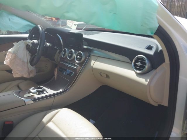 55SWF8EB2KU316763 Mercedes-Benz C 300 4matic