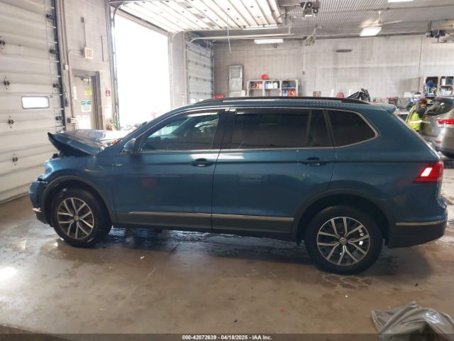 3VV2B7AX8LM076639 Volkswagen Tiguan 2.0t Se/2.0t Se R-line Black/2.0t Sel