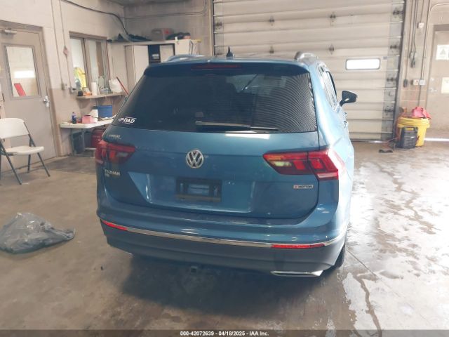 3VV2B7AX8LM076639 Volkswagen Tiguan 2.0t Se/2.0t Se R-line Black/2.0t Sel
