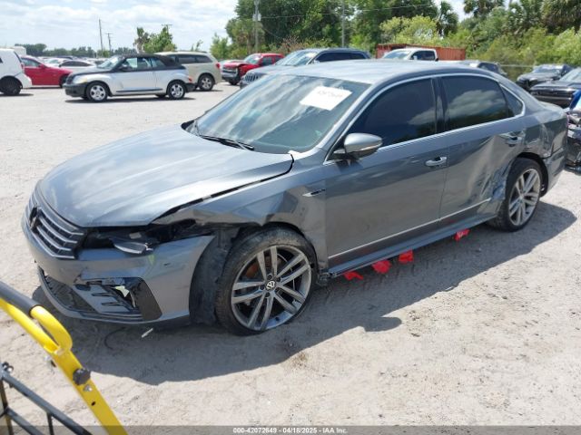 1VWDT7A31HC048317 Volkswagen Passat 1.8t R-line