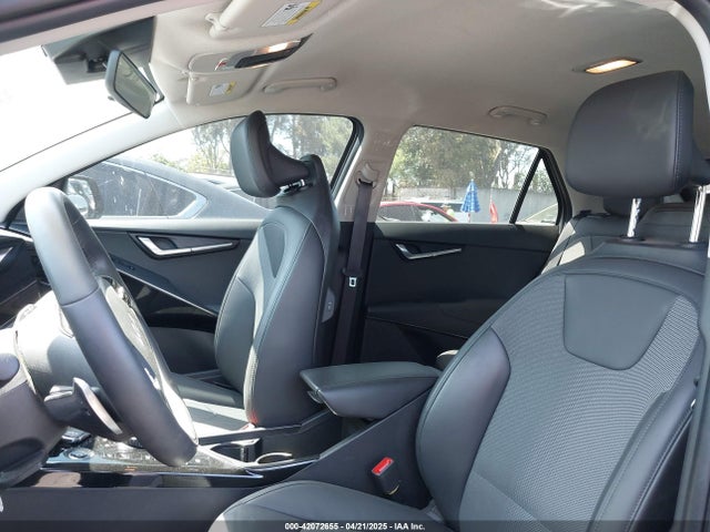 KNDCR3L10R5091750 KIA Niro Ev Wind