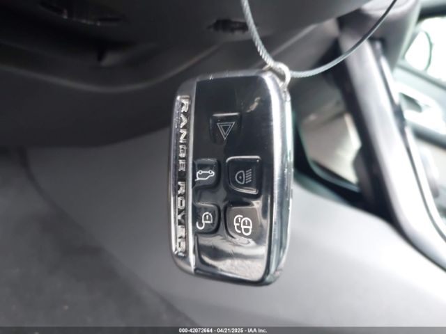 SALYL2RV9JA718137 Land Rover Range Rover Velar P380 Se R-dynamic
