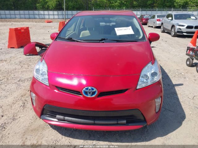 JTDKN3DU6F1883985 Toyota Prius Two