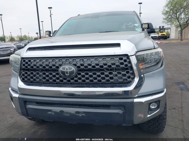 5TFDY5F1XJX689903 Toyota Tundra Sr5 5.7l V8