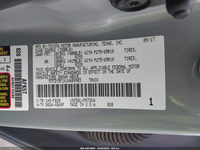 5TFDY5F1XJX689903 Toyota Tundra Sr5 5.7l V8
