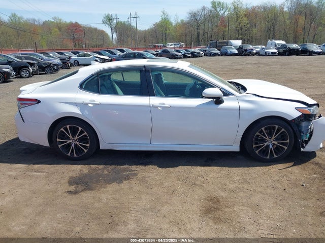 4T1B11HK5KU702176 Toyota CAMRY SE