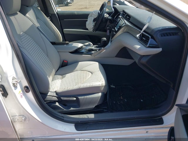 4T1B11HK5KU702176 Toyota CAMRY SE
