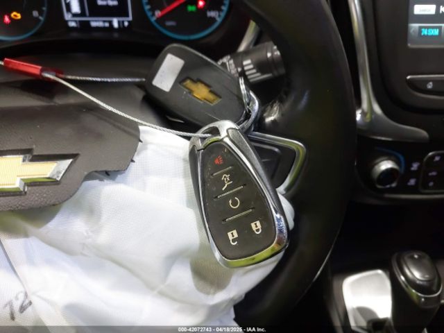 2GNAXJEVXJ6277202 Chevrolet EQUINOX LT