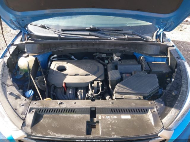 KM8J33AL1JU693916 Hyundai Tucson Sport