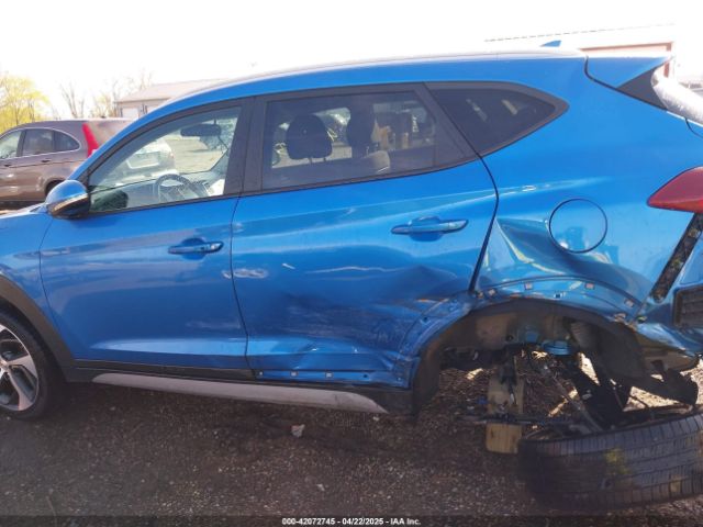 KM8J33AL1JU693916 Hyundai Tucson Sport