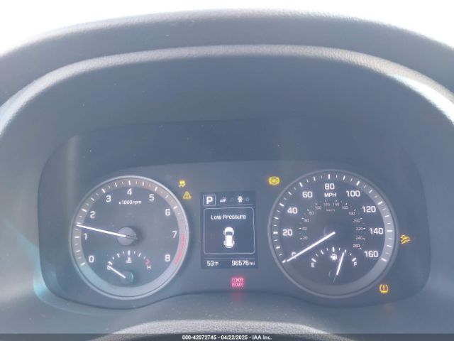 KM8J33AL1JU693916 Hyundai Tucson Sport