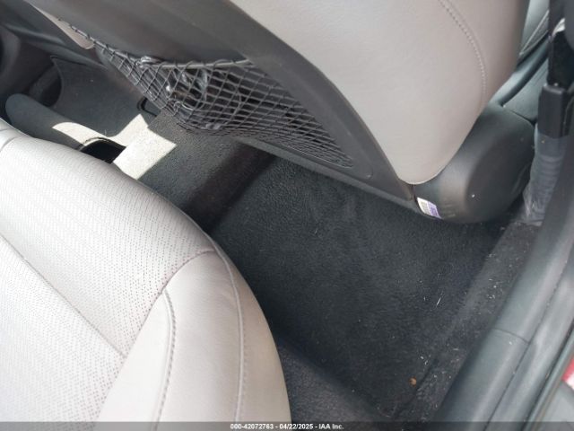 KMHD84LF8LU107789 Hyundai Elantra Limited