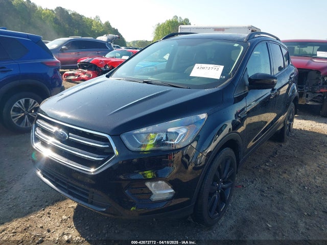 1FMCU9GD0KUA67526 Ford ESCAPE SE