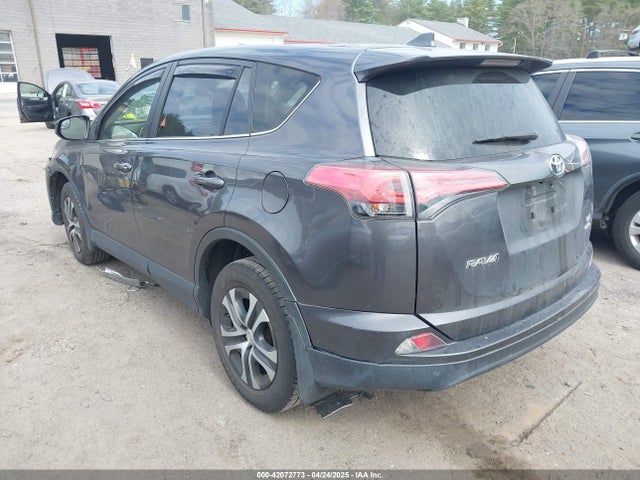 Toyota RAV4 LE 2018 JTMBFREV3JJ190842 Image 3