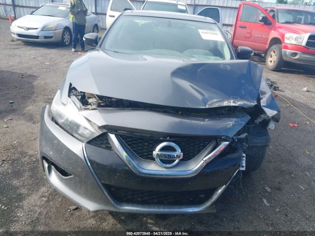 1N4AA6AP0HC430837 Nissan Maxima 3.5 Sl