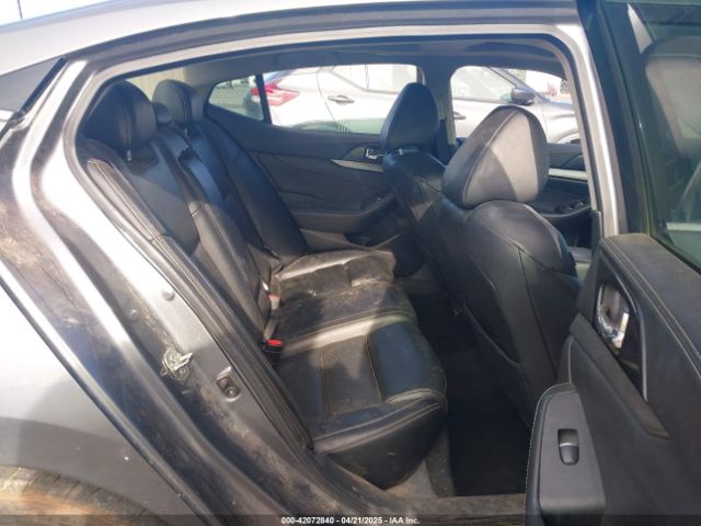 1N4AA6AP0HC430837 Nissan Maxima 3.5 Sl