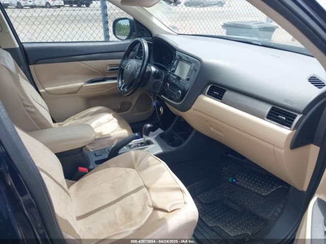 2016 MITSUBISHI OUTLANDER JA4AD3A38GZ008897 Photo 4
