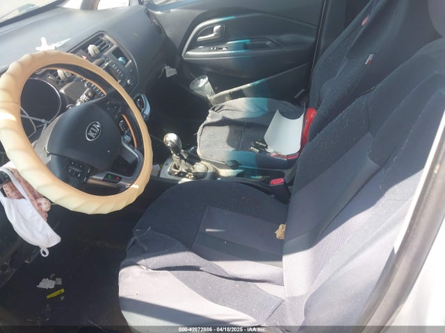 KNADN4A34E6352924 KIA Rio Sx