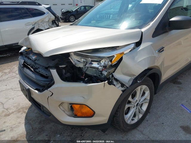 Ford ESCAPE S 2017 1FMCU0F78HUB97666 Image 6