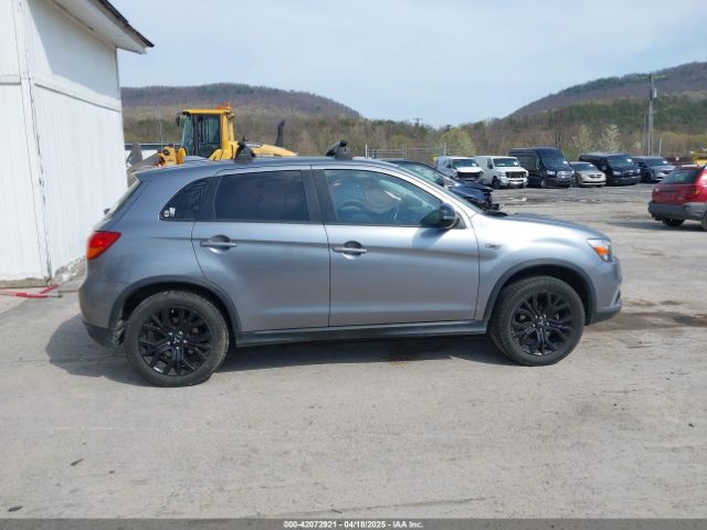 JA4AR3AU3HZ044850 Mitsubishi Outlander Sport 2.0 Le