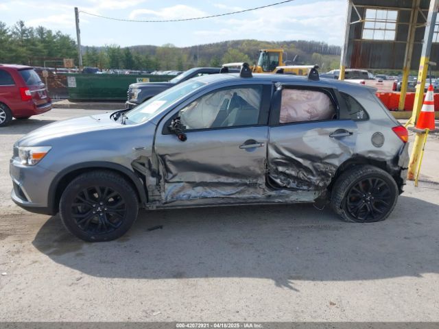 JA4AR3AU3HZ044850 Mitsubishi Outlander Sport 2.0 Le