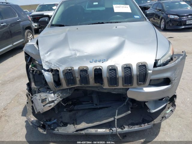 1C4PJLAB3FW711789 Jeep Cherokee Sport