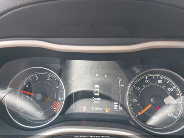 1C4PJLAB3FW711789 Jeep Cherokee Sport
