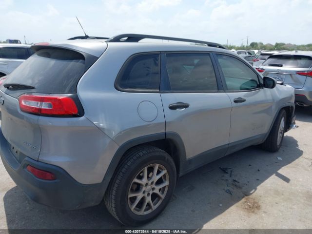 1C4PJLAB3FW711789 Jeep Cherokee Sport