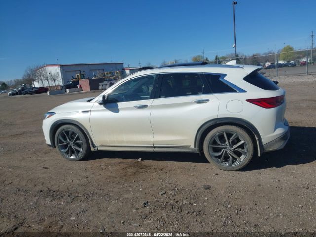 3PCAJ5M35KF120657 Infiniti Qx50 Essential