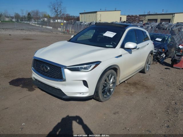 3PCAJ5M35KF120657 Infiniti Qx50 Essential