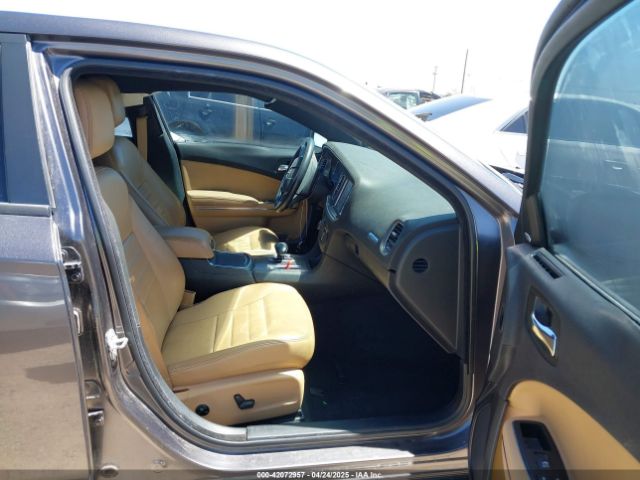 2C3CDXHG3EH339404 Dodge Charger Sxt Plus