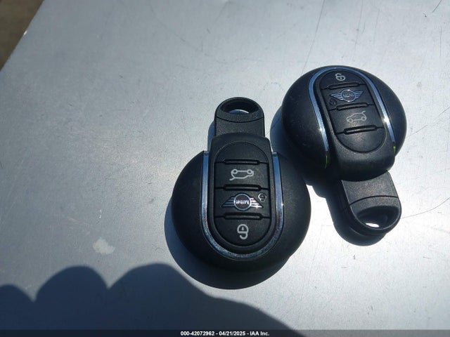 WMWLN5C57K2E34894 Mini Clubman Cooper