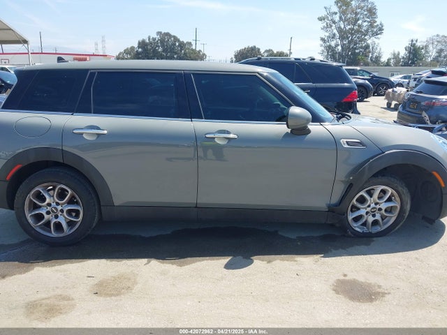 WMWLN5C57K2E34894 Mini Clubman Cooper