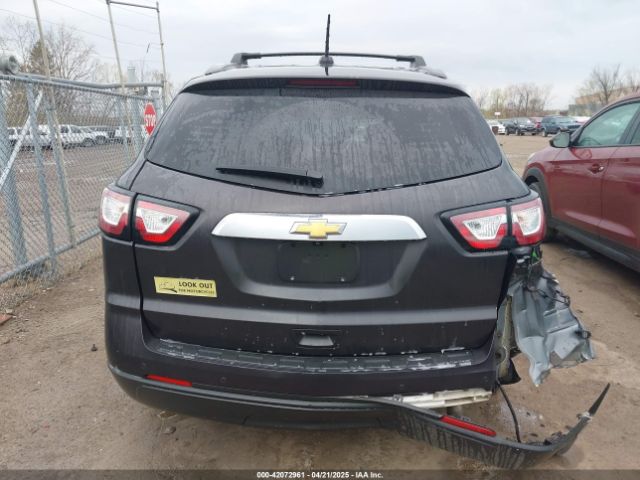 1GNKVHKD8HJ325579 Chevrolet Traverse 2lt