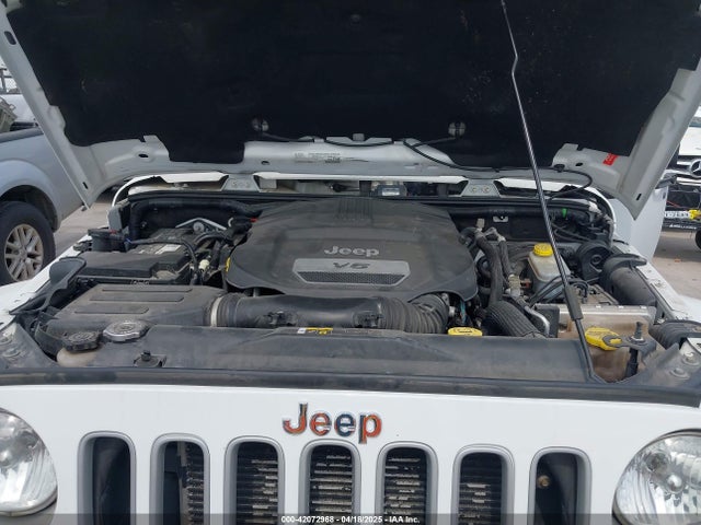 1C4HJWEG1JL801934 Jeep Wrangler Jk Unlimited Sahara