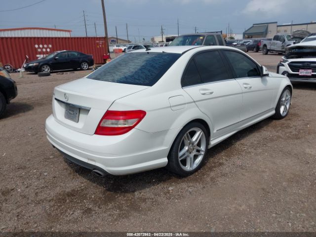 2009 MERCEDES-BENZ C 300 WDDGF54XX9R069942 Photo 3