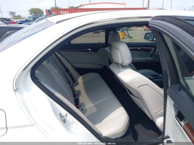 2009 MERCEDES-BENZ C 300 WDDGF54XX9R069942 Photo 7