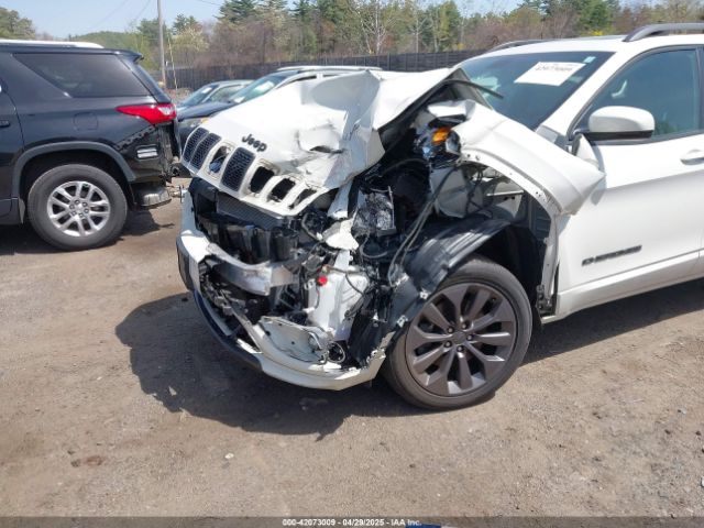 1C4PJMDX5KD451379 Jeep Cherokee High Altitude 4x4