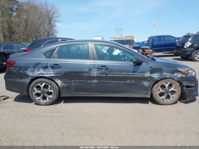 3KPF24AD4KE081480 KIA Forte Lxs