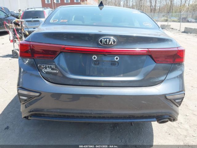 3KPF24AD4KE081480 KIA Forte Lxs