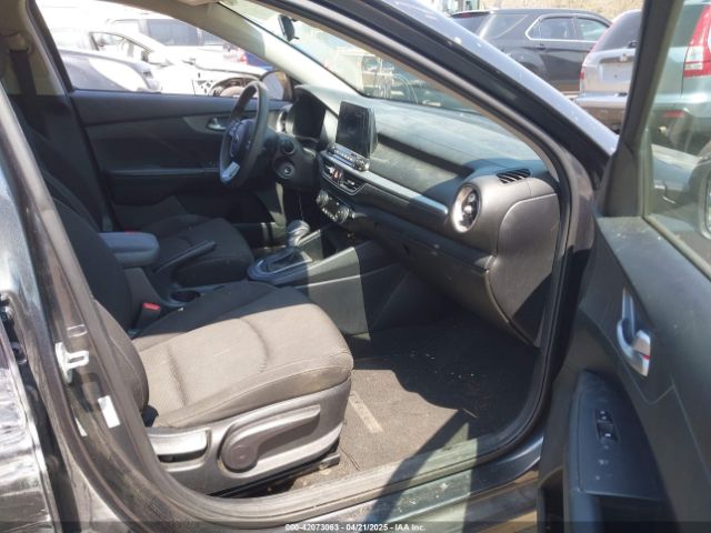 3KPF24AD4KE081480 KIA Forte Lxs