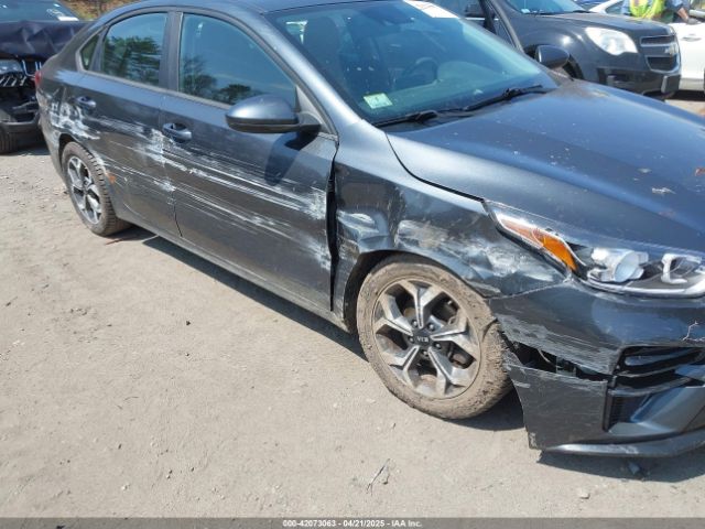 3KPF24AD4KE081480 KIA Forte Lxs