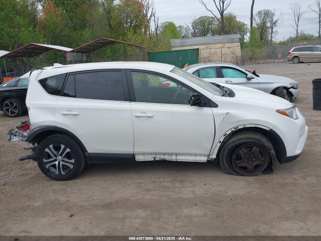 JTMBFREV0JJ735251 Toyota RAV4 LE