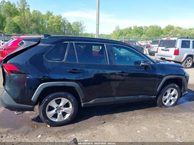 2T3P1RFV5KW039099 Toyota Rav4 Xle