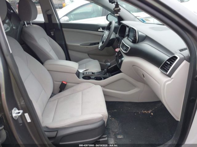 KM8J3CA42LU093305 Hyundai Tucson Value