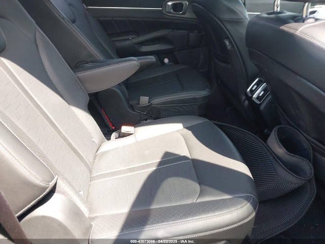 5XYRKDJF3RG263361 KIA Sorento X-line Sx