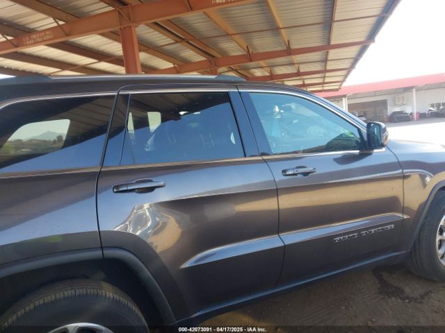 1C4RJFAG3MC507823 Jeep Grand Cherokee Laredo E 4x4