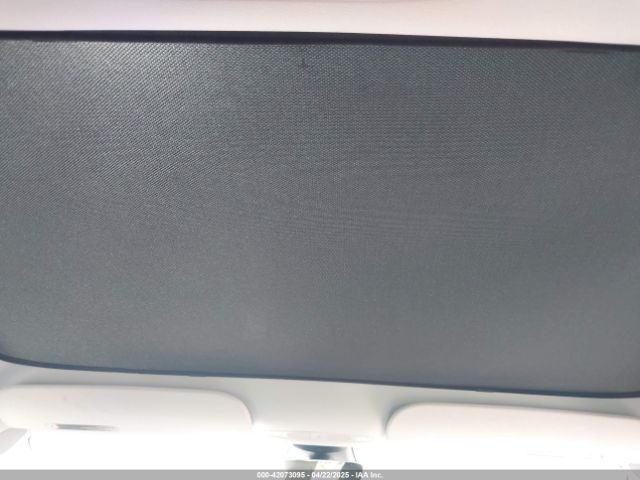 5YJ3E1EB2PF688173 Tesla MODEL 3