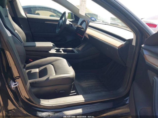 2023 TESLA MODEL 3 5YJ3E1EB2PF688173 Photo 4